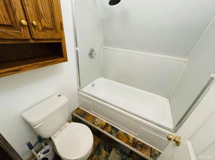 838 San Francisco Avenue, South Lake Tahoe, CA 96150 Photo