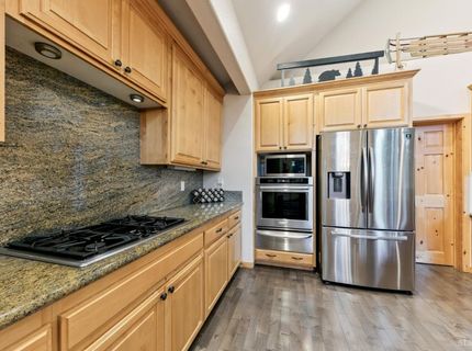 1201 Canarsee Street, South Lake Tahoe, CA 96150 Photo