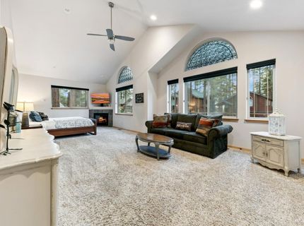 1201 Canarsee Street, South Lake Tahoe, CA 96150 Photo