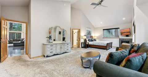 1201 Canarsee Street, South Lake Tahoe, CA 96150 Photo