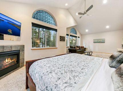 1201 Canarsee Street, South Lake Tahoe, CA 96150 Photo
