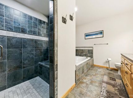 1201 Canarsee Street, South Lake Tahoe, CA 96150 Photo
