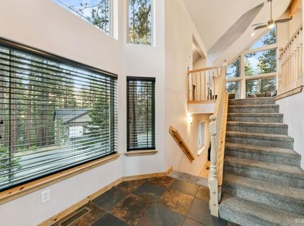 1201 Canarsee Street, South Lake Tahoe, CA 96150 Photo