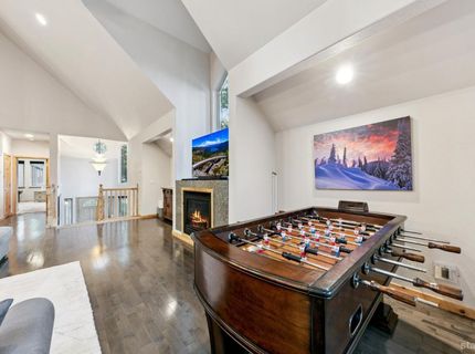 1201 Canarsee Street, South Lake Tahoe, CA 96150 Photo