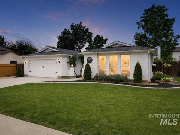 5074 W Harbourview Drive, Boise, ID 83703