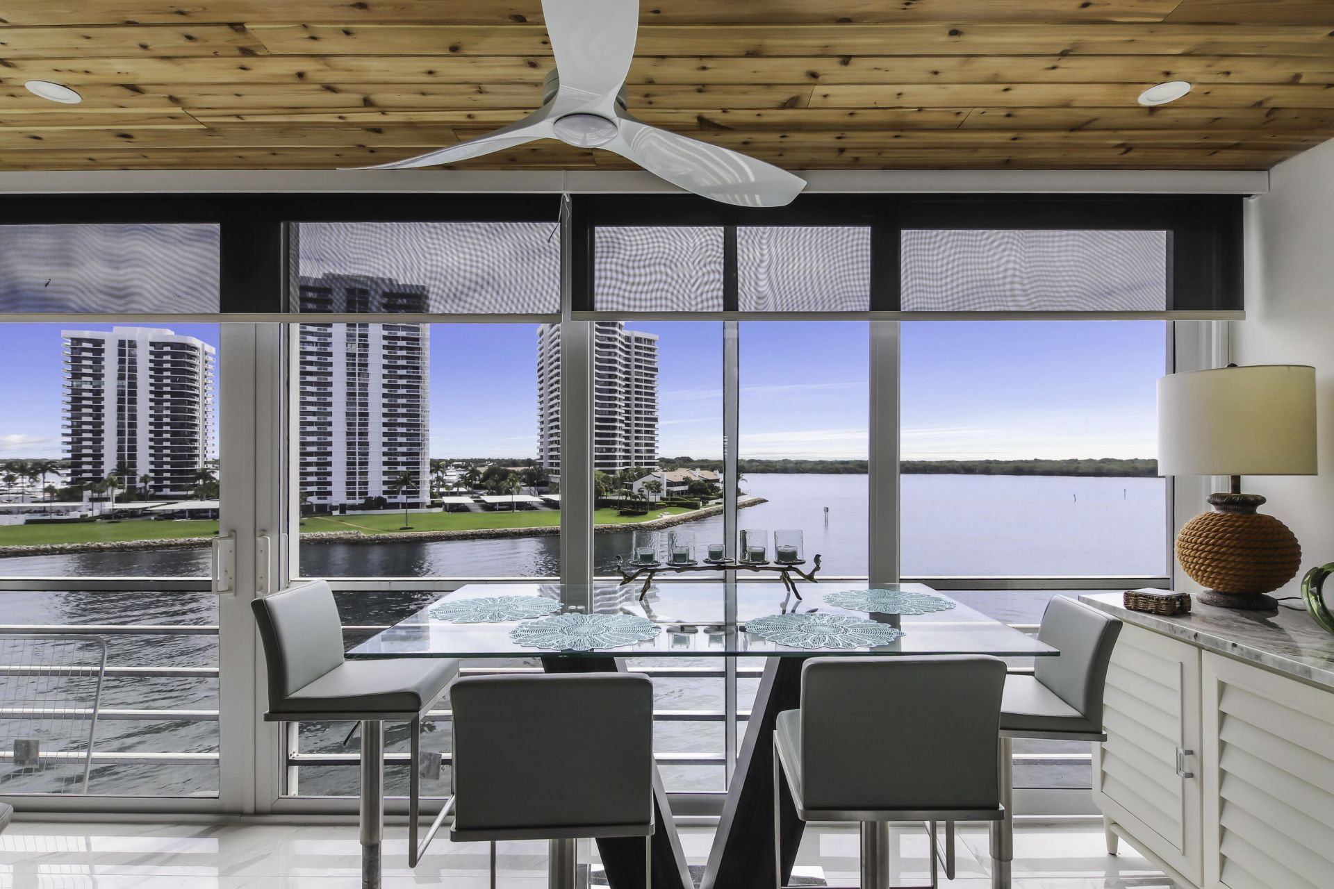 44 Yacht Club Drive, Unit 611, North Palm Beach, FL 33408 Photo