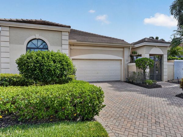 210 Coral Cay Terrace, Palm Beach Gardens, FL 33418