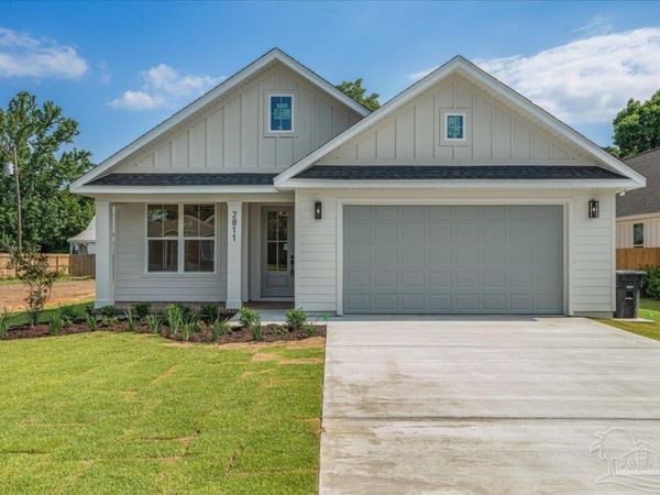 2811 E Gonzalez St, Pensacola, FL 32503