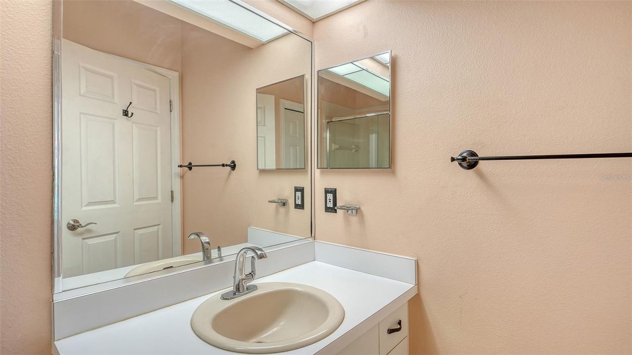 7287 38th Court E, Sarasota, FL 34243 Photo