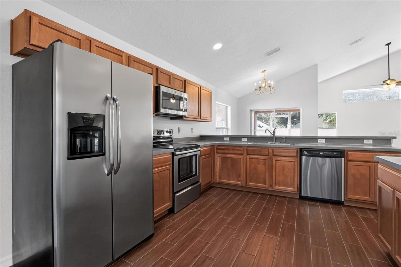 2079 Newtown Road , Groveland, FL 34736 Photo