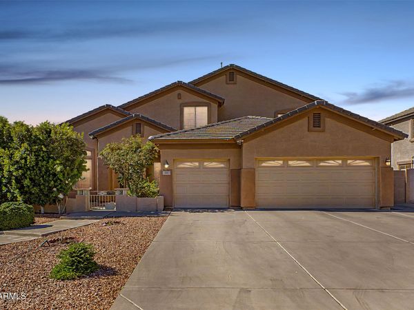 66 E Julian Drive, Gilbert, AZ 85295