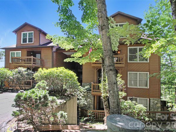 105 Toxaway Views Drive, Unit 405, Lake Toxaway, NC 28747