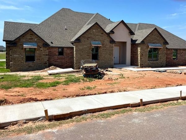 1459 S Violet Drive, Mustang, OK 73064