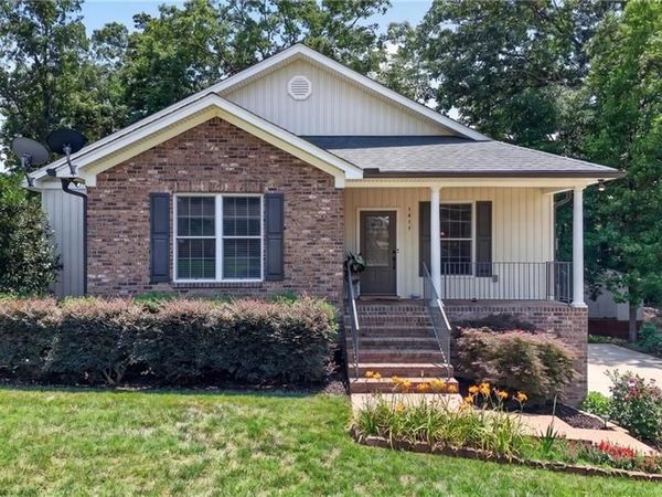 1411 Emerywood Drive, High Point, NC 27262