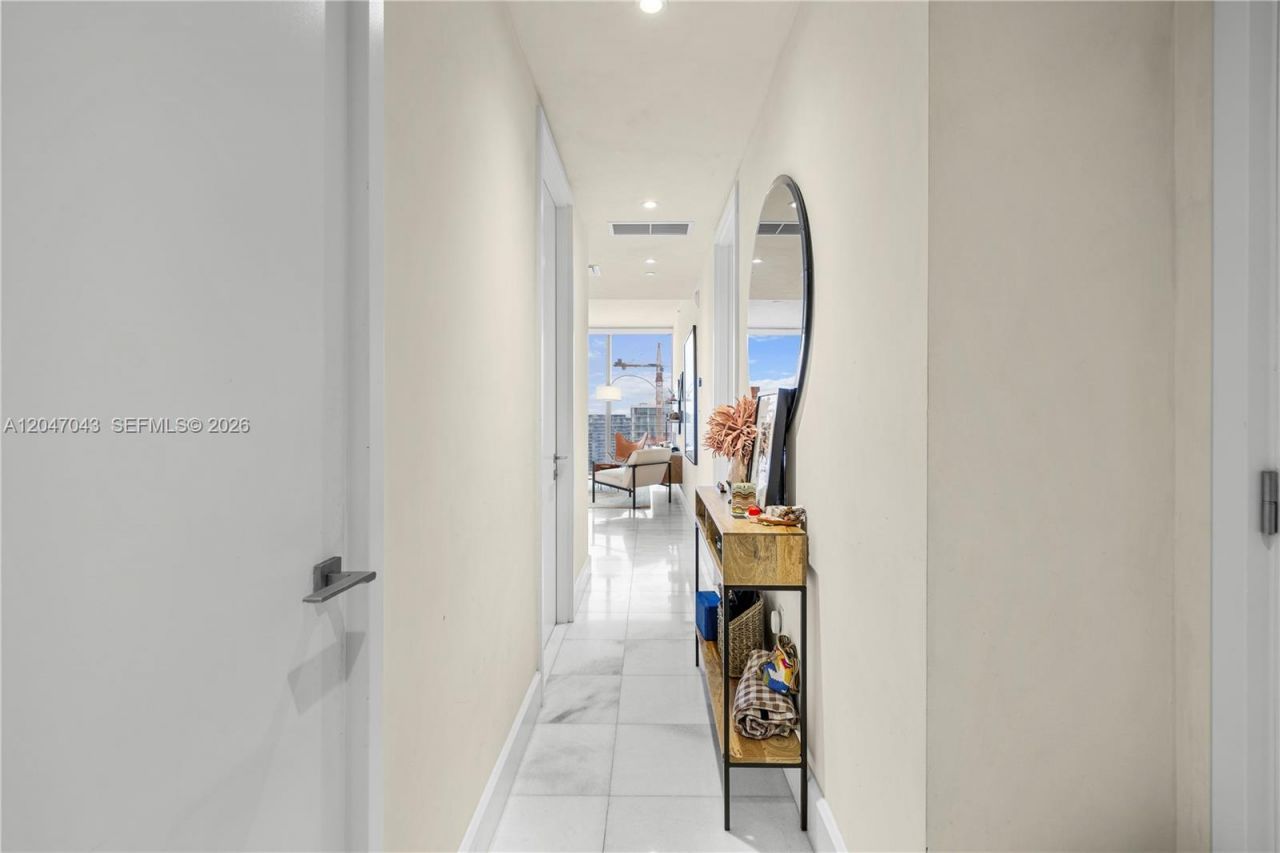 700 NE 26th Ter , Unit 5006, Miami, FL 33137 Photo