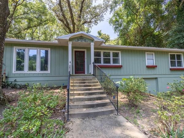 510 College Avenue, Daphne, AL 36526