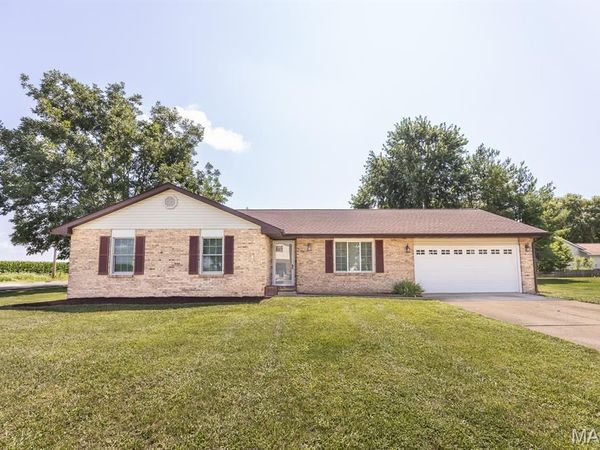 2186 Nathan Avenue, Mascoutah, IL 62258