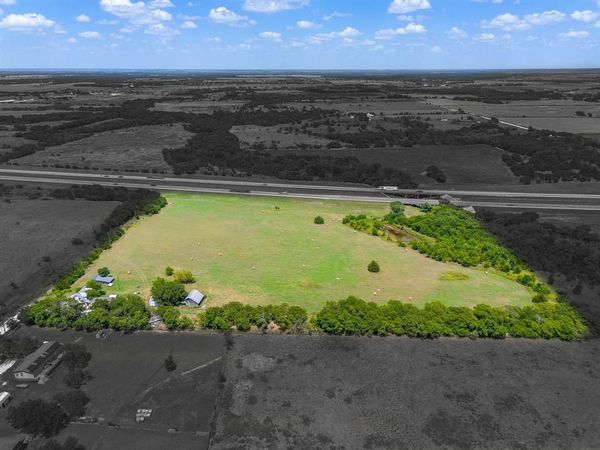 548 Hill County Road 4149, Grandview, TX 76050