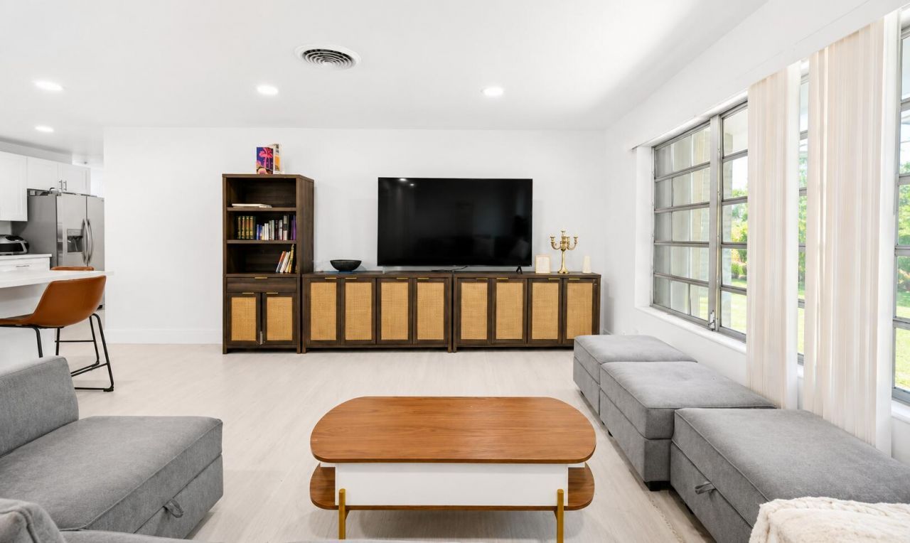 5911 SW 36th Terrace, Fort Lauderdale, FL 33312 Photo