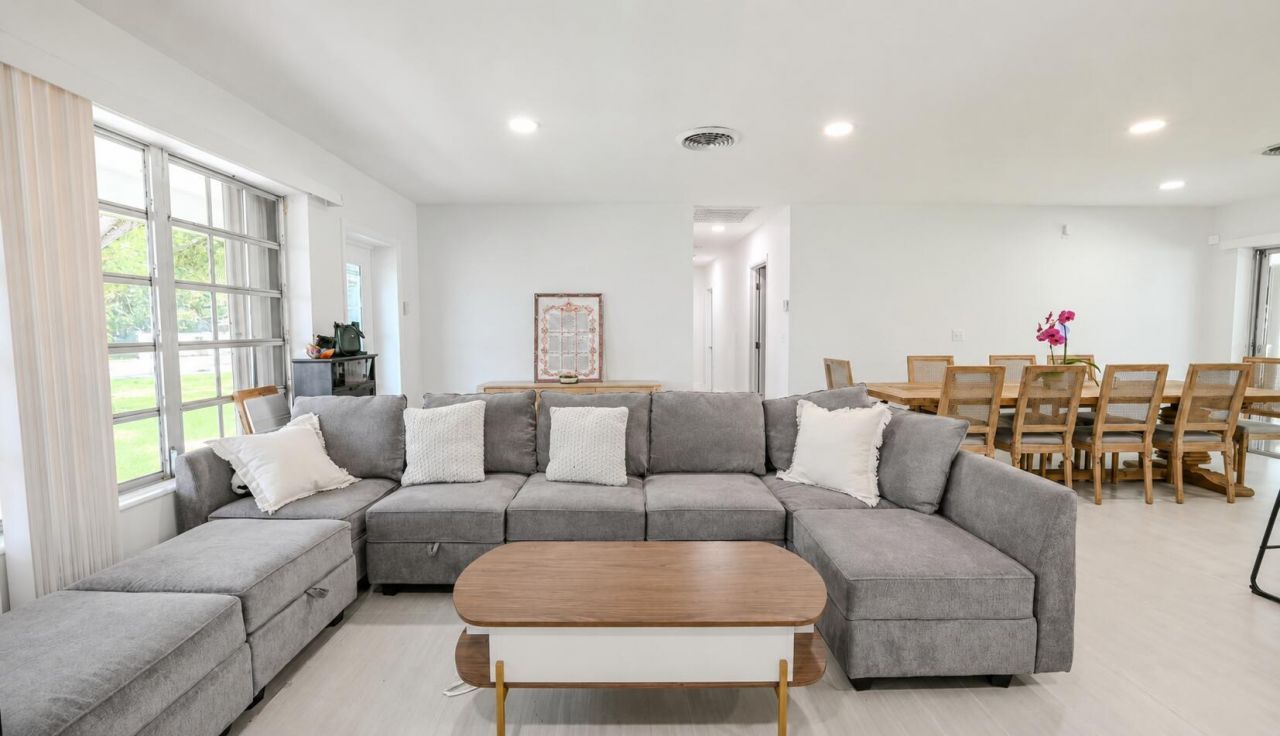5911 SW 36th Terrace, Fort Lauderdale, FL 33312 Photo