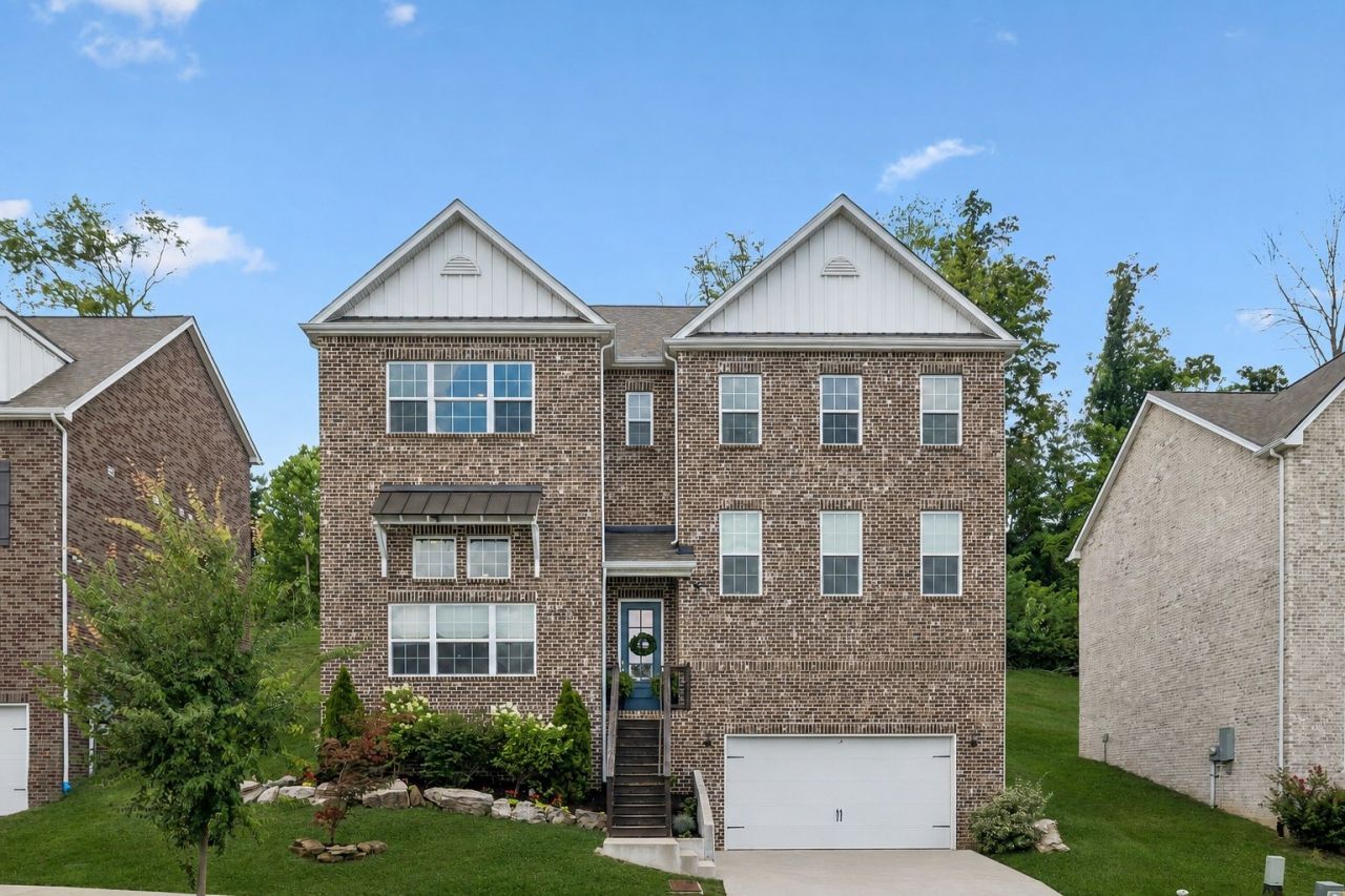 280 Blackpool Dr, Nashville, TN 37211 Main Photo