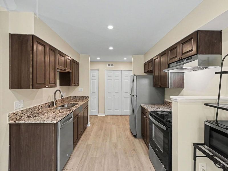 1605 W Augusta Boulevard, Unit 181, Fairfield, OH 45014 Photo 11