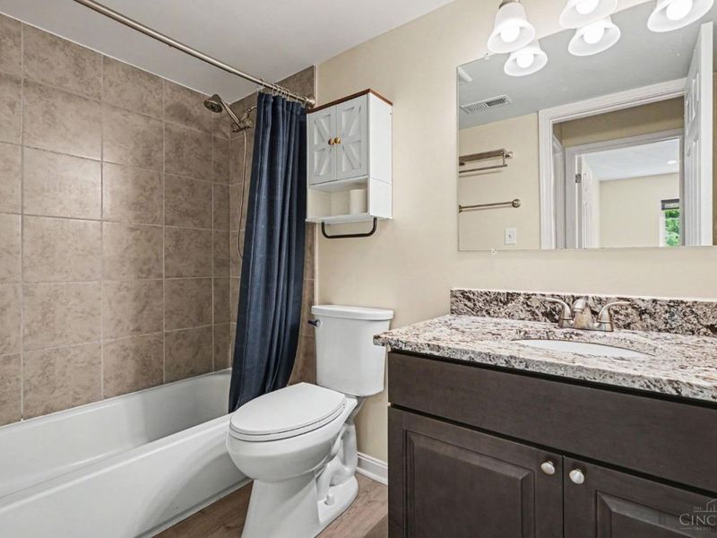 1605 W Augusta Boulevard, Unit 181, Fairfield, OH 45014 Photo 16