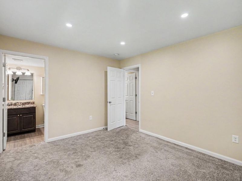1605 W Augusta Boulevard, Unit 181, Fairfield, OH 45014 Photo 21