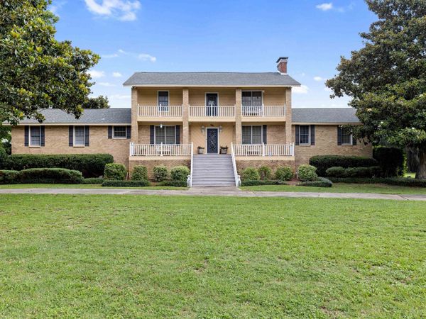 4234 Lakemor Drive, Tallahassee, FL 32303