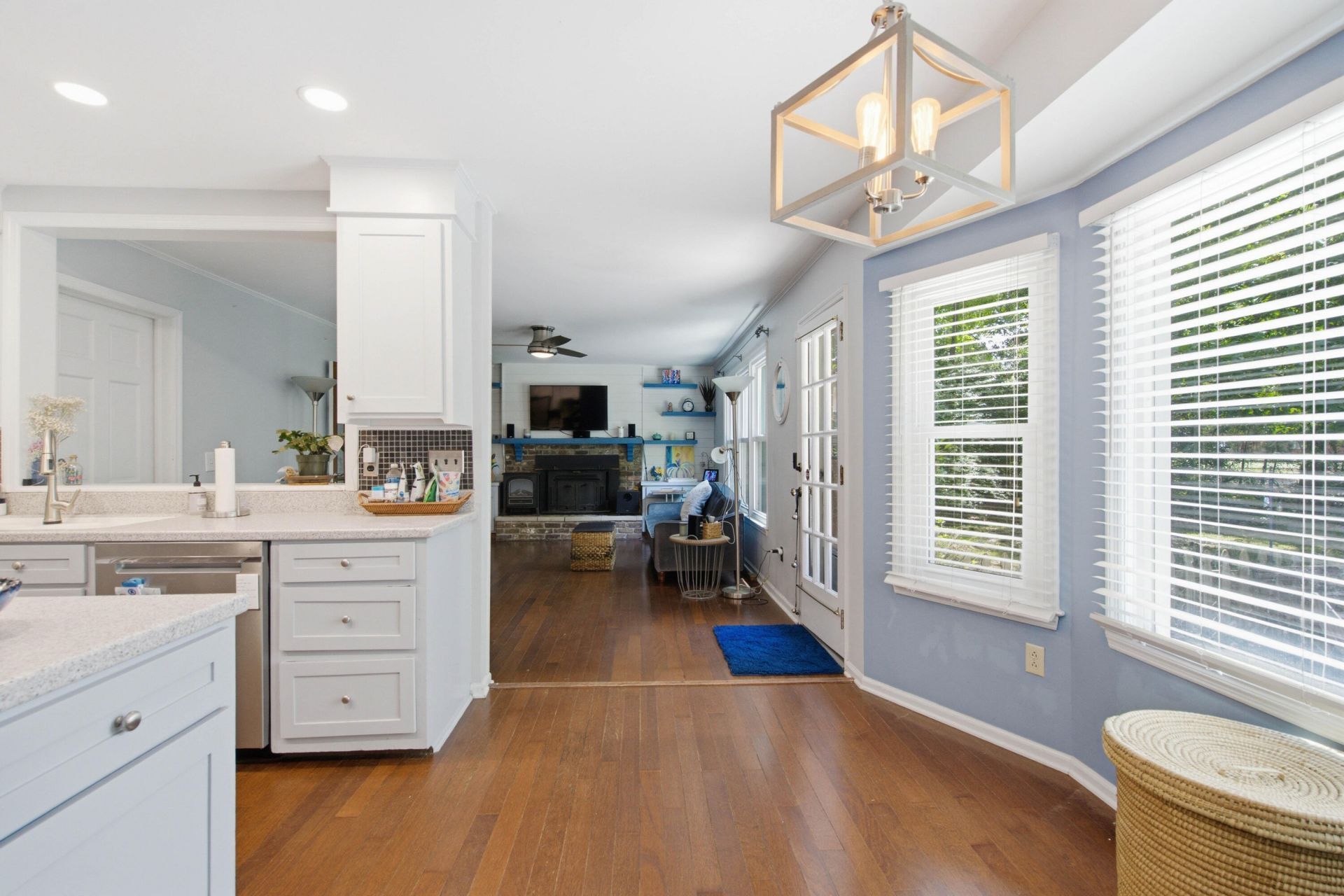 38 S Hampton Drive Photo 11