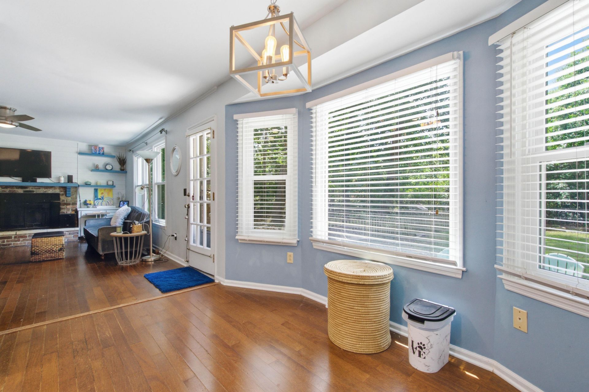 38 S Hampton Drive Photo 12