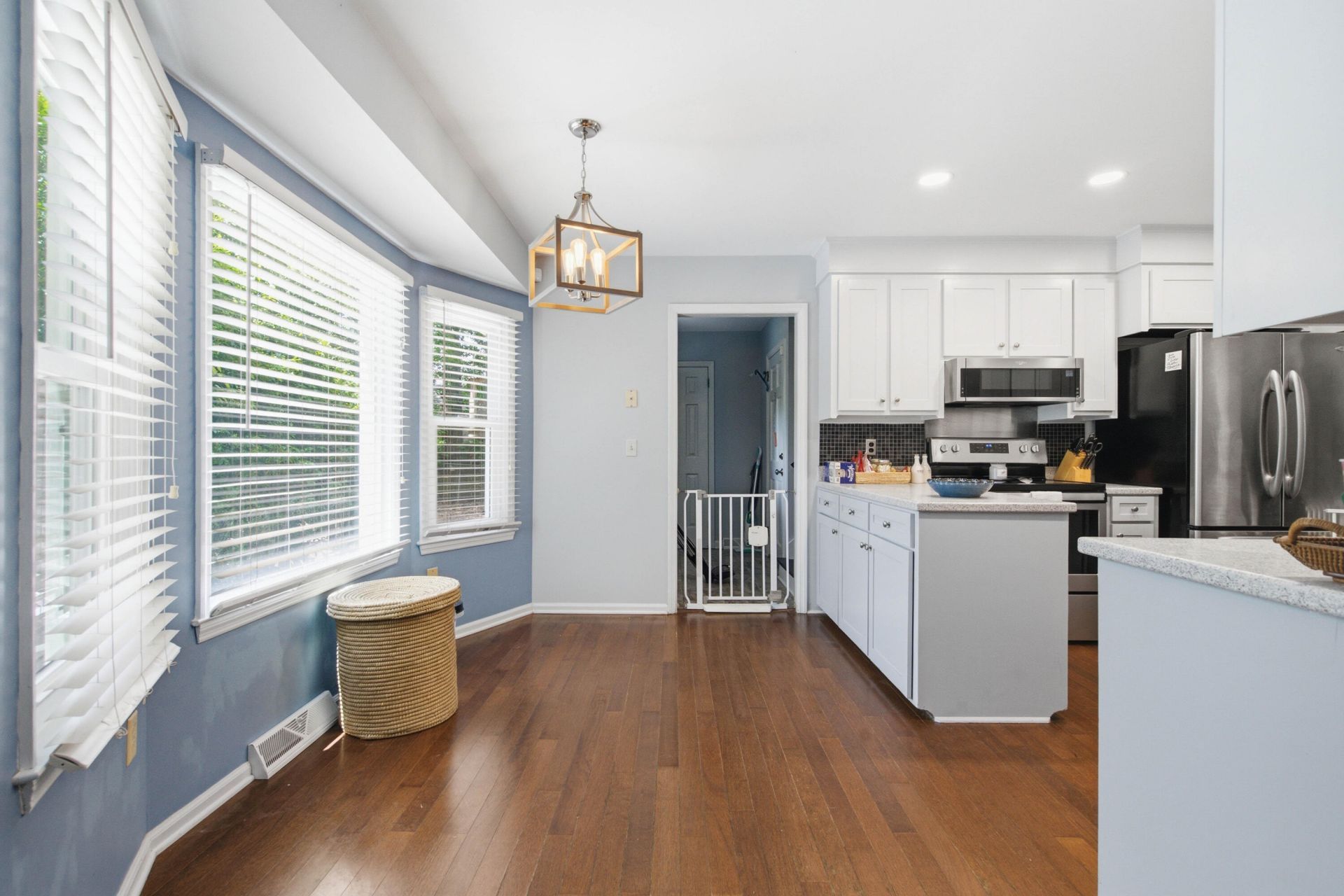 38 S Hampton Drive Photo 14