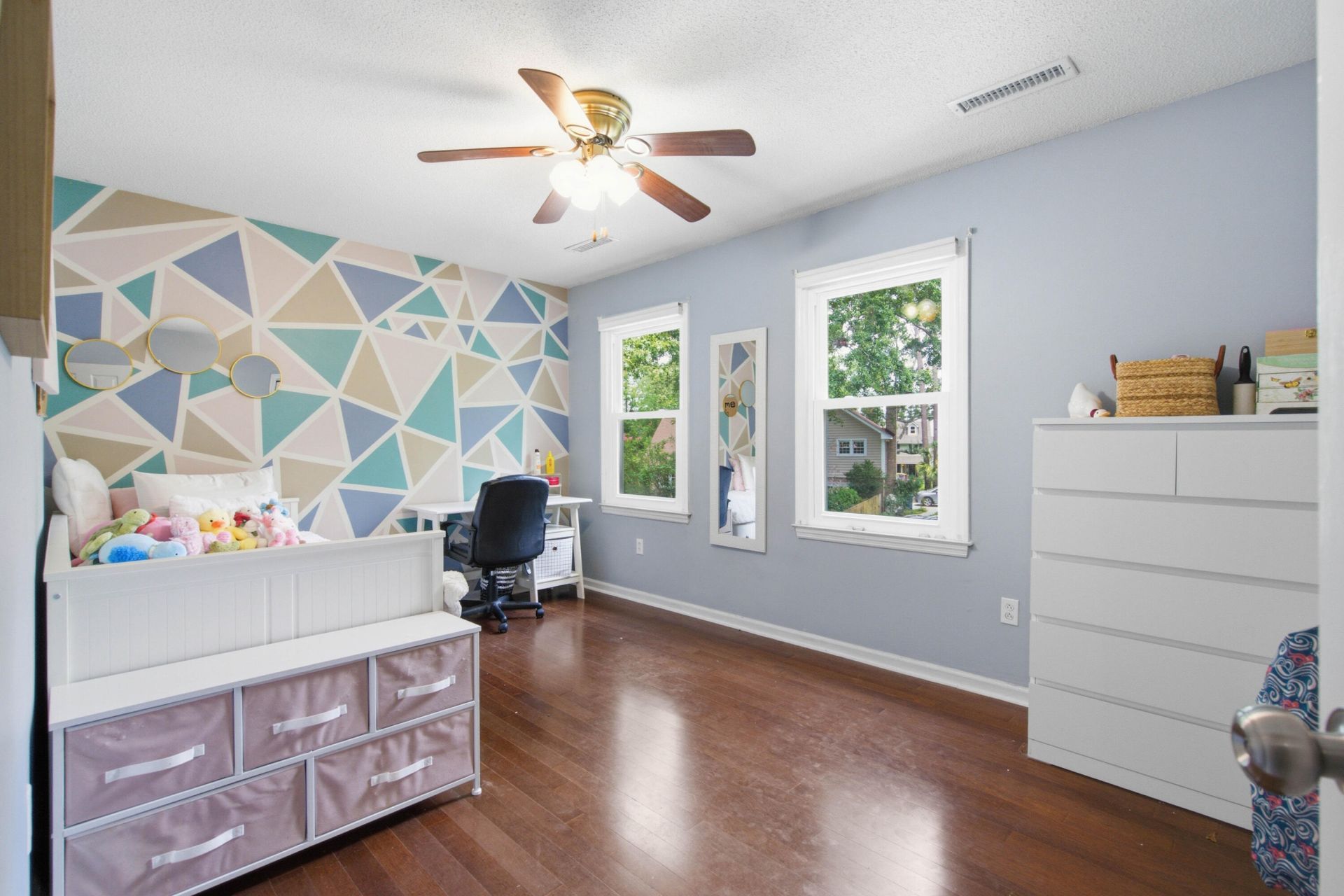 38 S Hampton Drive Photo 44