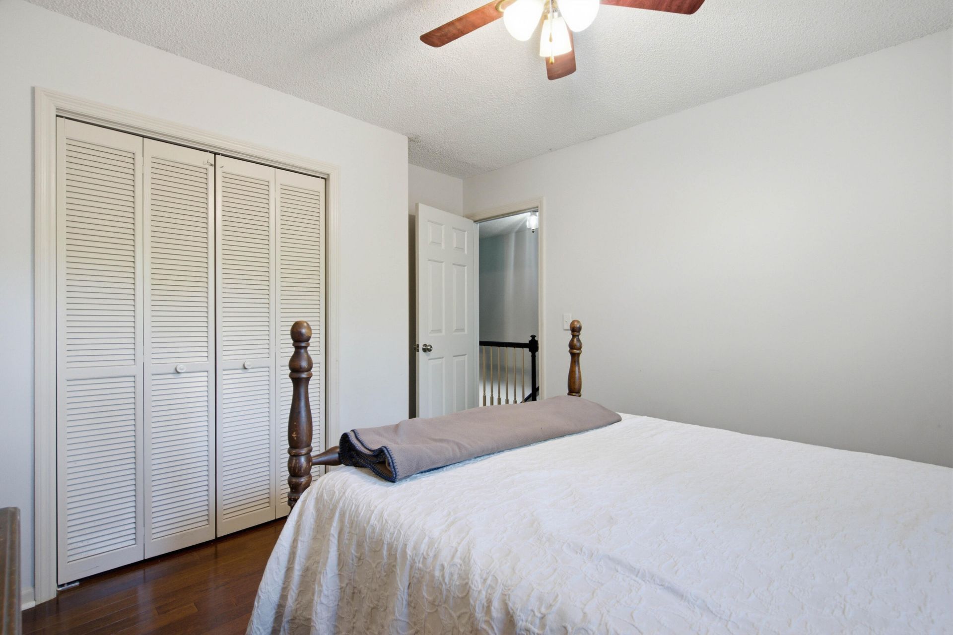 38 S Hampton Drive Photo 51