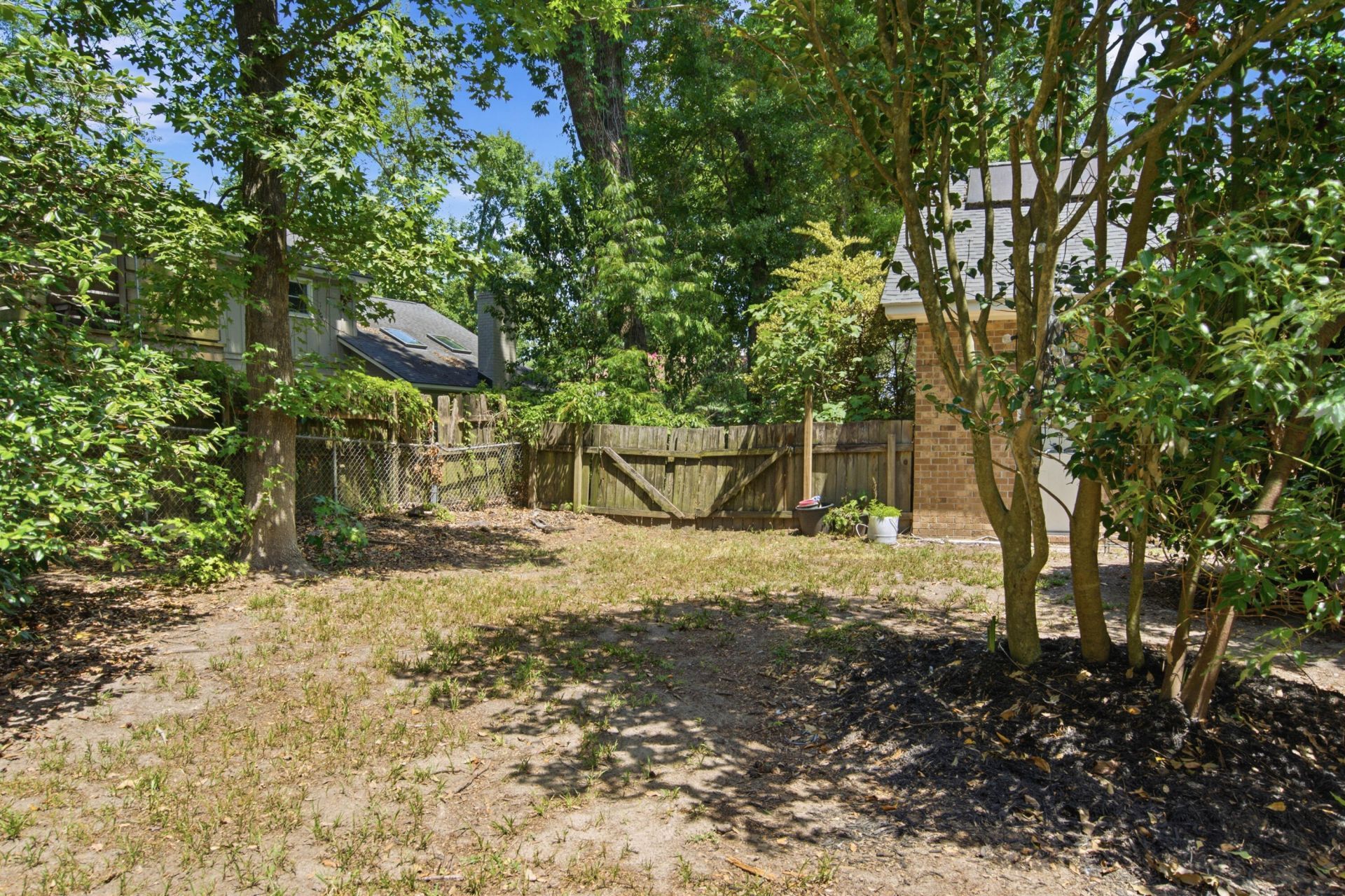 38 S Hampton Drive Photo 59