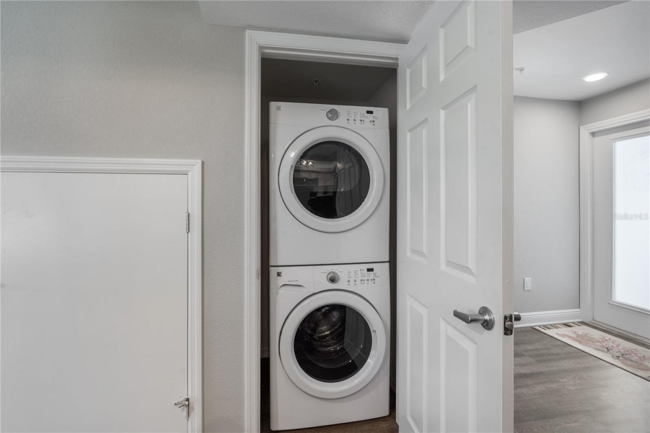 2255 N Beach Road, Unit 12, Englewood, FL 34223 Photo