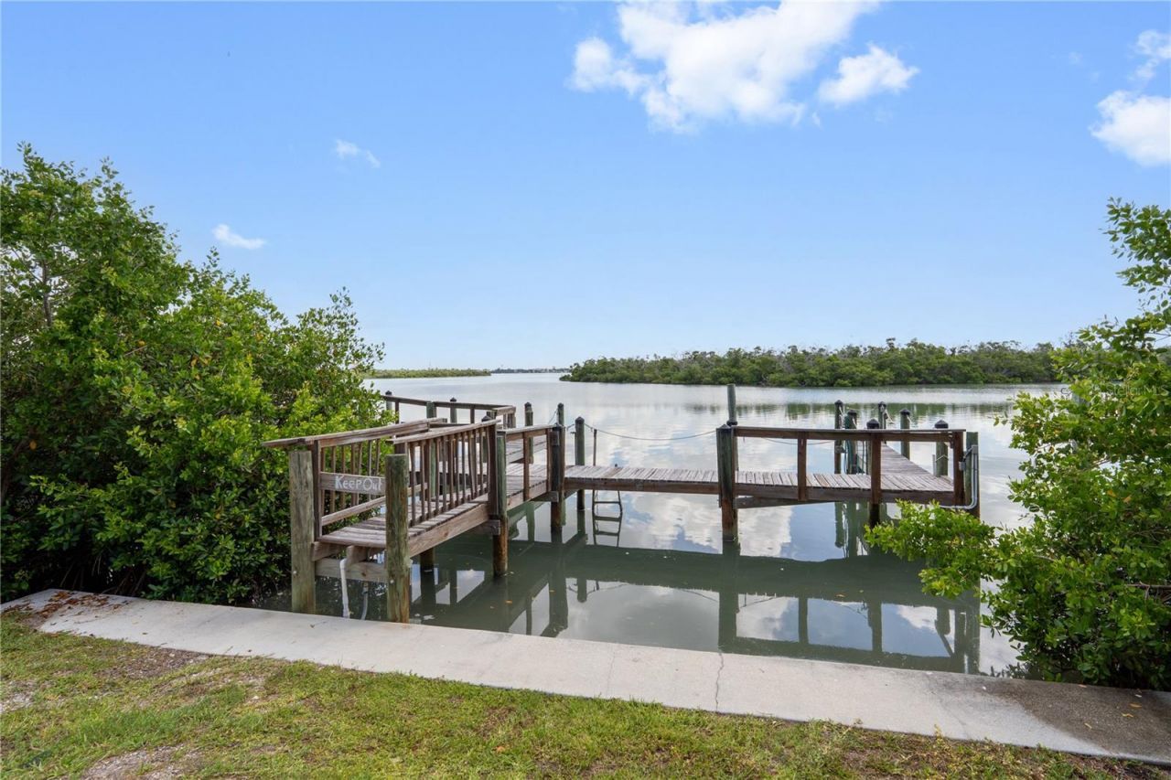 2255 N Beach Road, Unit 12, Englewood, FL 34223 Photo