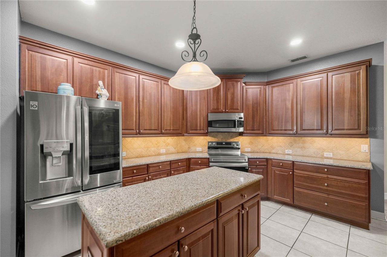 1271 Lattimore Drive , Clermont, FL 34711 Photo