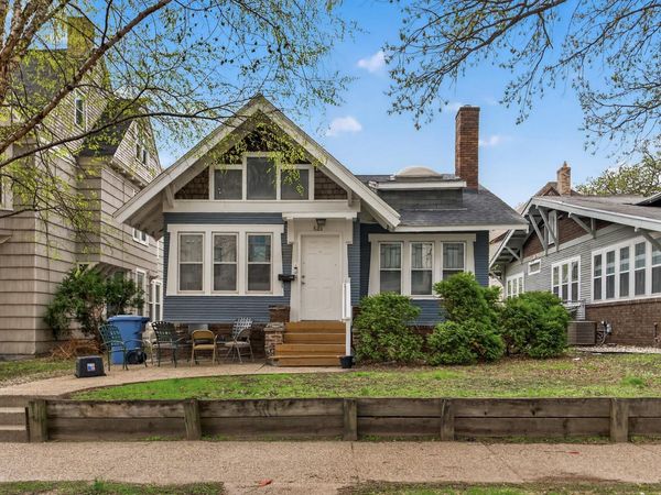 321 12th Avenue SE, Minneapolis, MN 55414