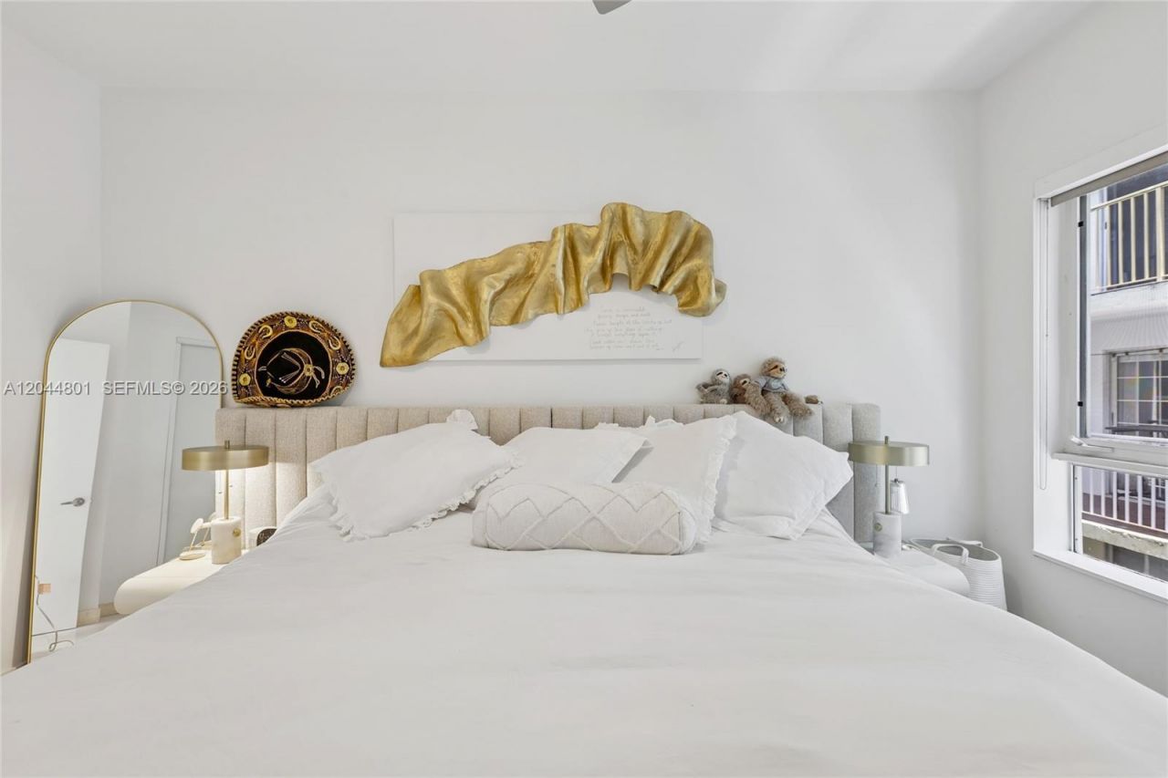 204 Washington Ave, Unit 13, Miami Beach, FL 33139 Photo