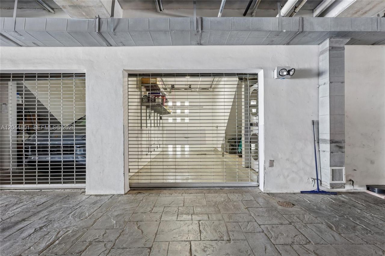 204 Washington Ave , Unit 13, Miami Beach, FL 33139 Photo