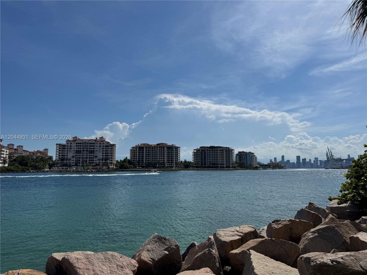 204 Washington Ave, Unit 13, Miami Beach, FL 33139 Photo