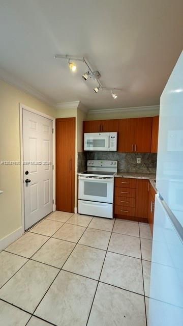 1501 NE 191st St , Unit C107, Miami, FL 33179 Photo