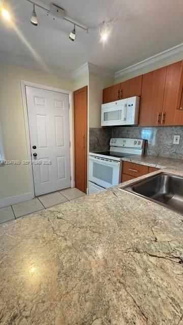 1501 NE 191st St , Unit C107, Miami, FL 33179 Photo