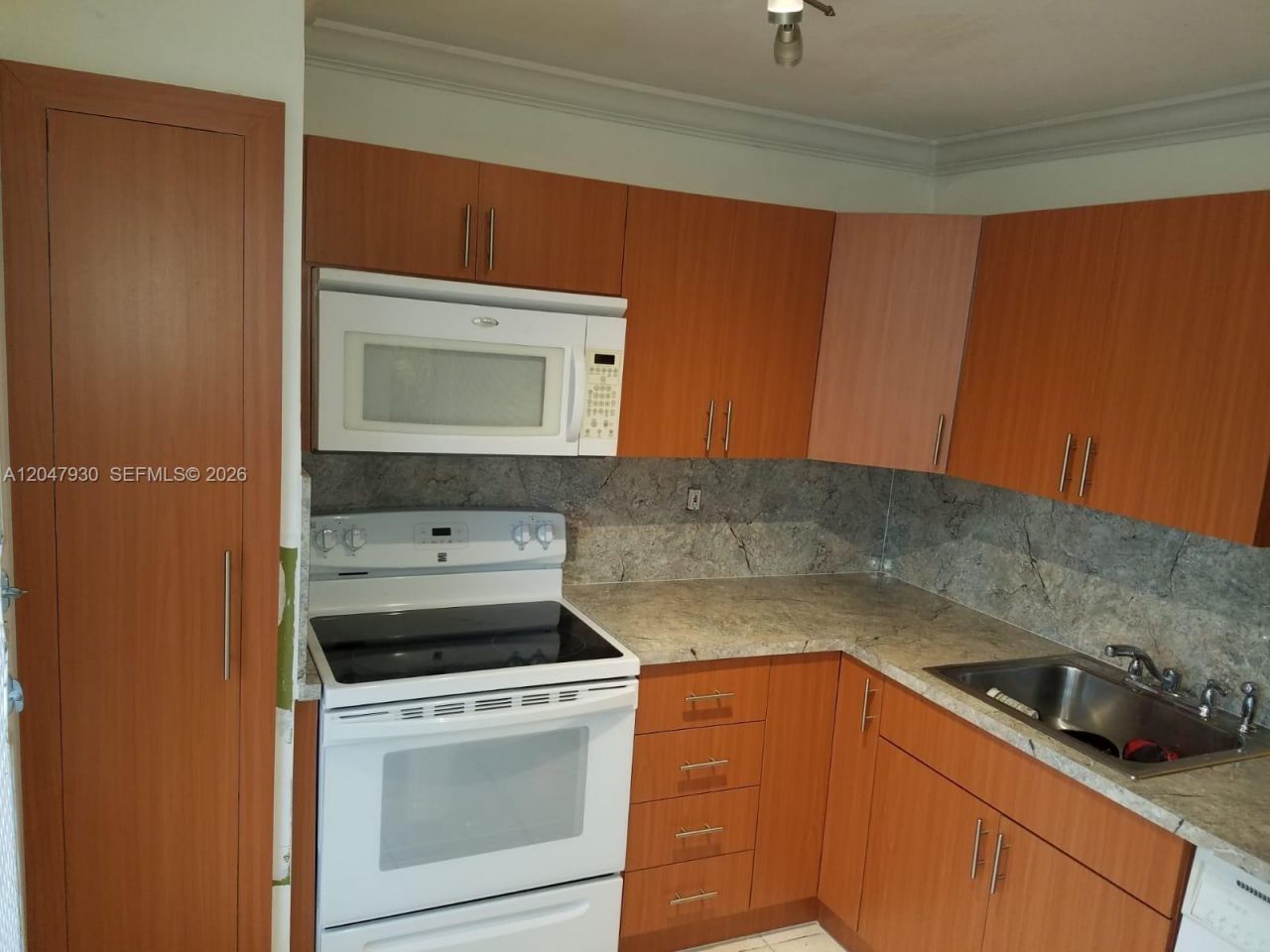 1501 NE 191st St , Unit C107, Miami, FL 33179 Photo