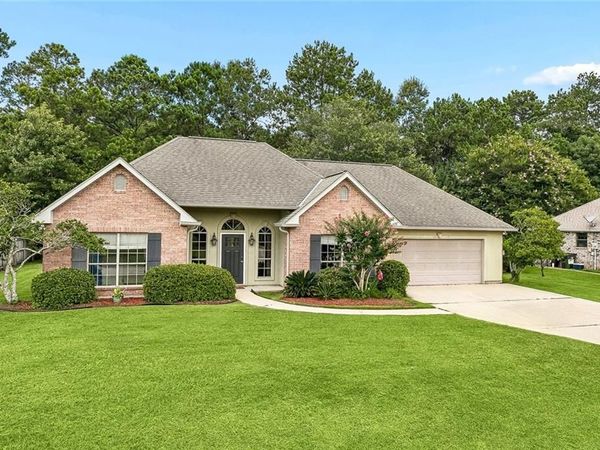 246 CALUMET Drive, Madisonville, LA 70447
