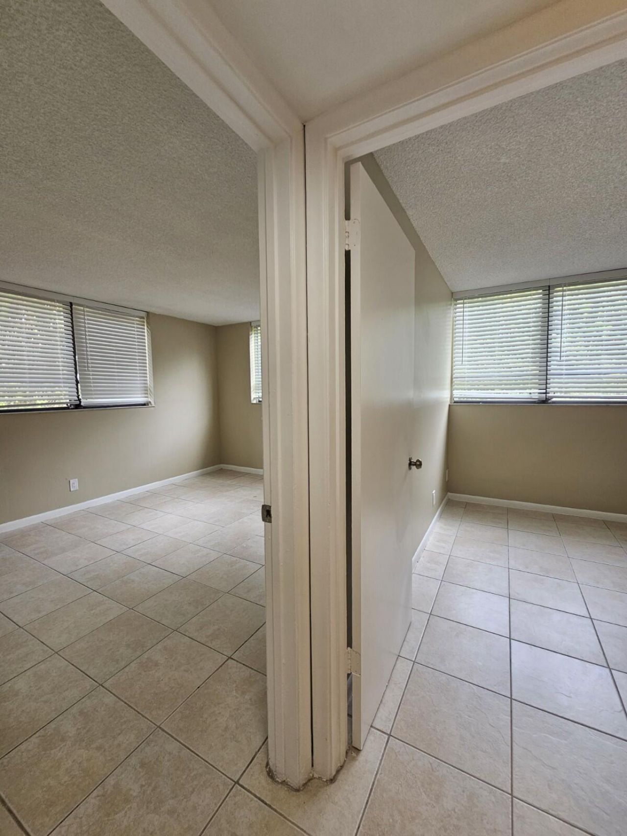 1720 N Congress Avenue, Unit 107, West Palm Beach, FL 33401 Photo