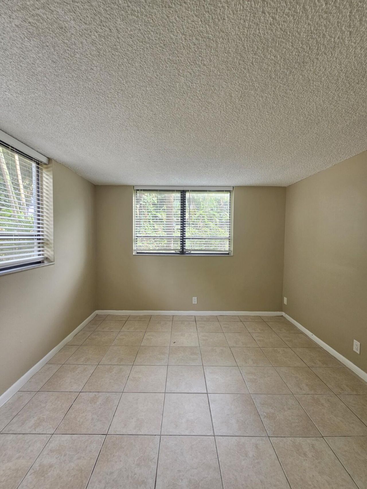 1720 N Congress Avenue, Unit 107, West Palm Beach, FL 33401 Photo