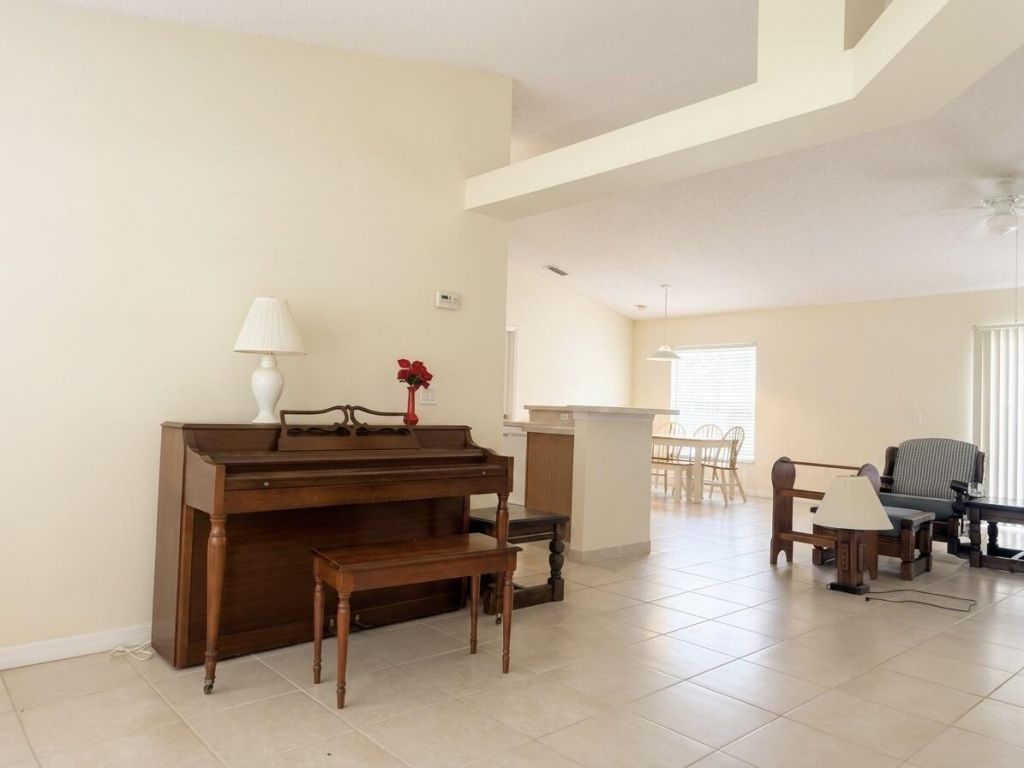 2187 SW Cameo Boulevard, Port Saint Lucie, FL 34953 Photo