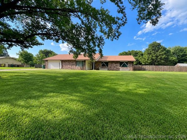 23423 E 98th Street S, Broken Arrow, OK 74014